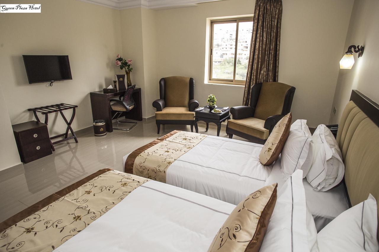 Queen Plaza Hotel Хеврон Экстерьер фото
