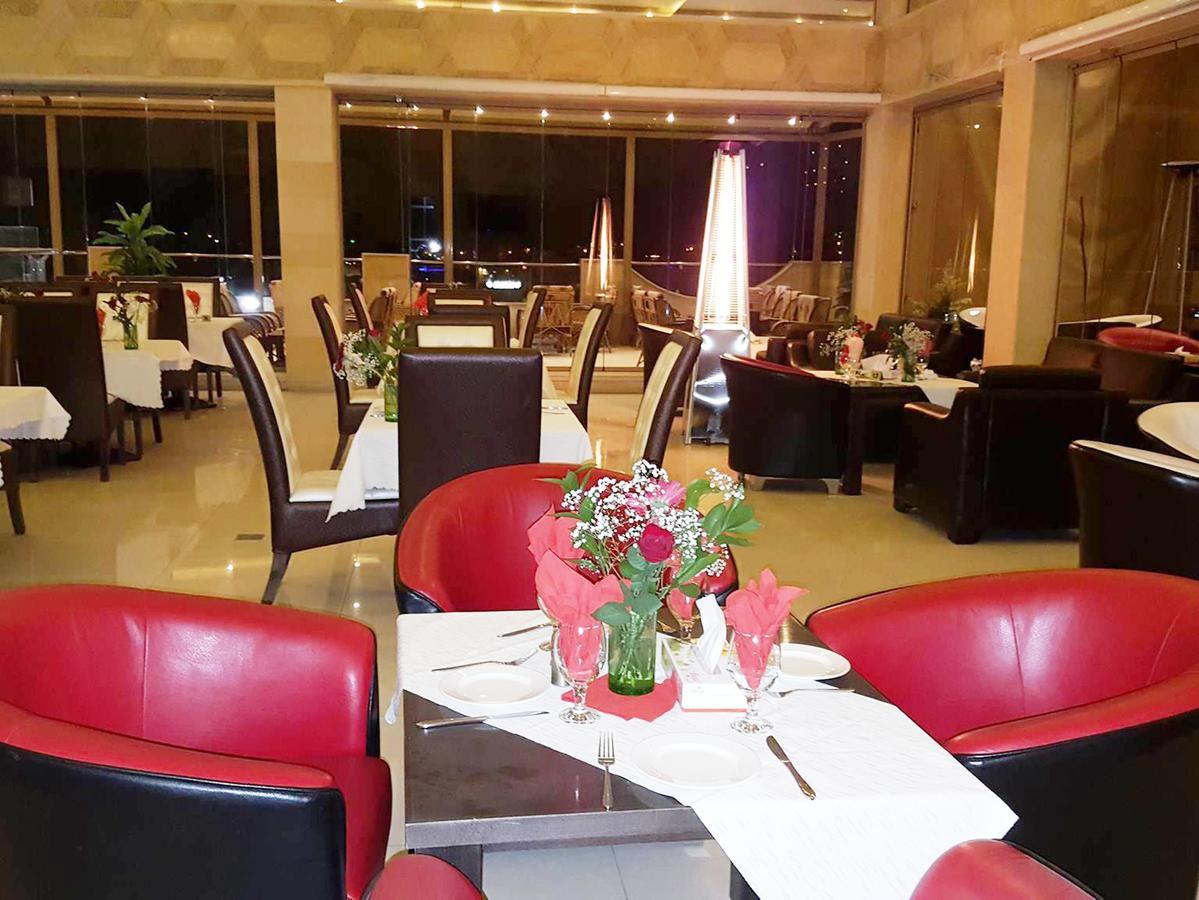 Queen Plaza Hotel Хеврон Экстерьер фото
